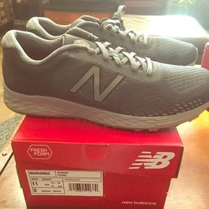 BN Arishi Maris Men’s Sneaker